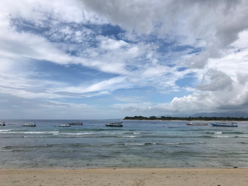 Gili One Resort Quần đảo Gili Ngoại thất bức ảnh
